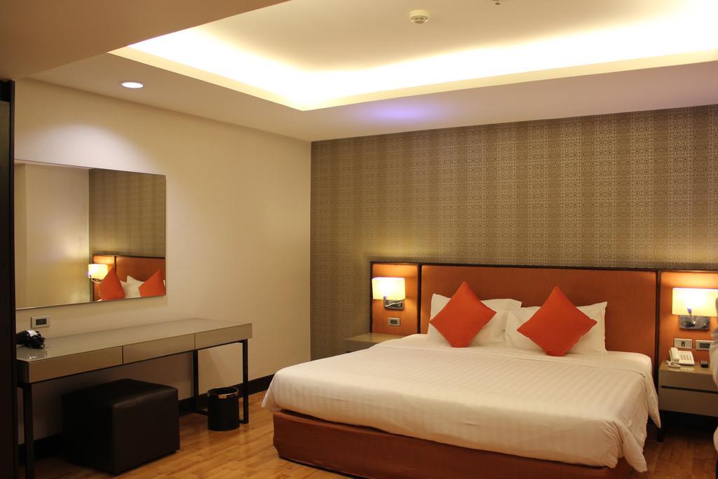 Rembrandt Suites Bangkok Kültér fotó